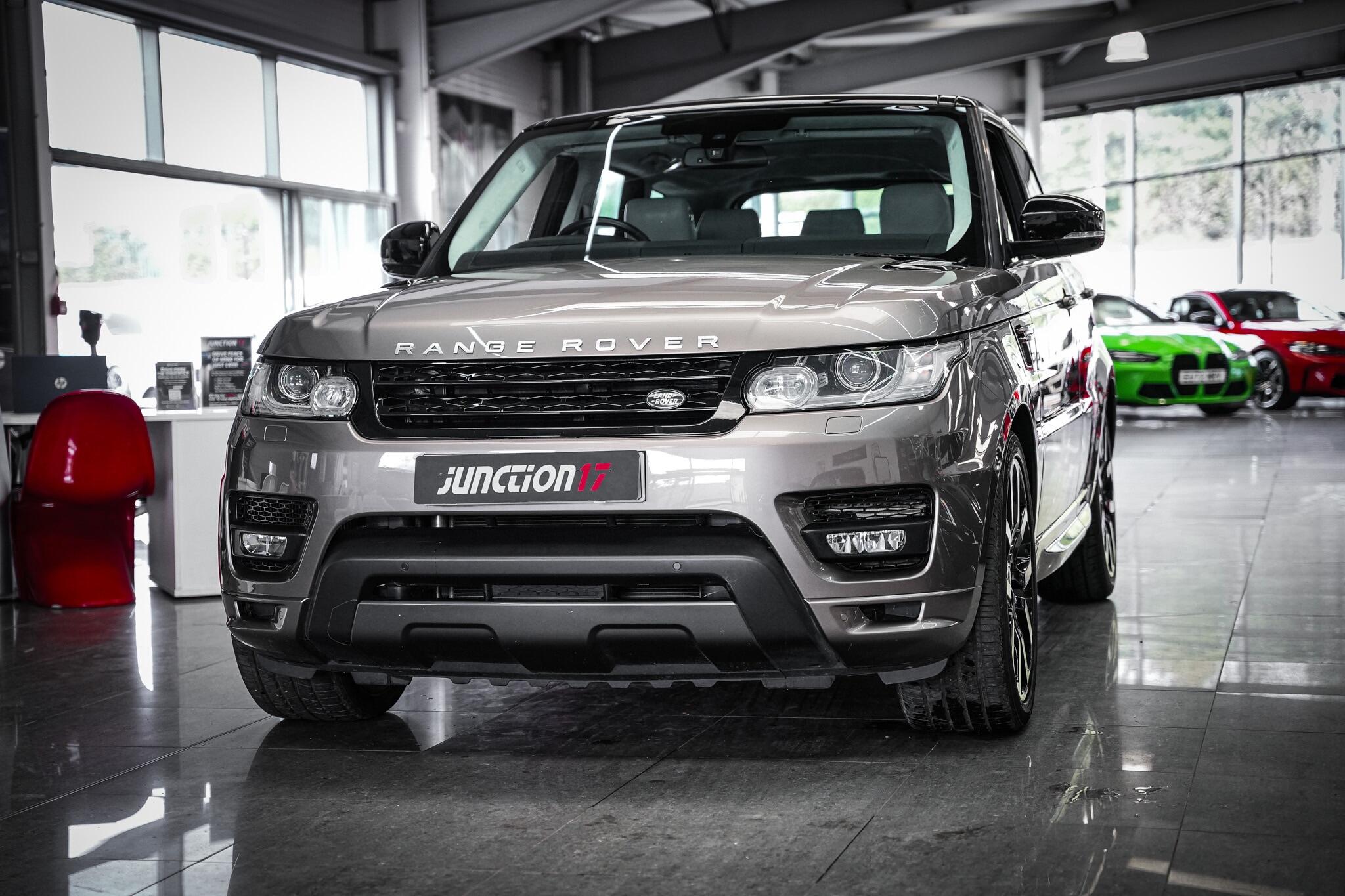 Land Rover Range Rover Sport view 13