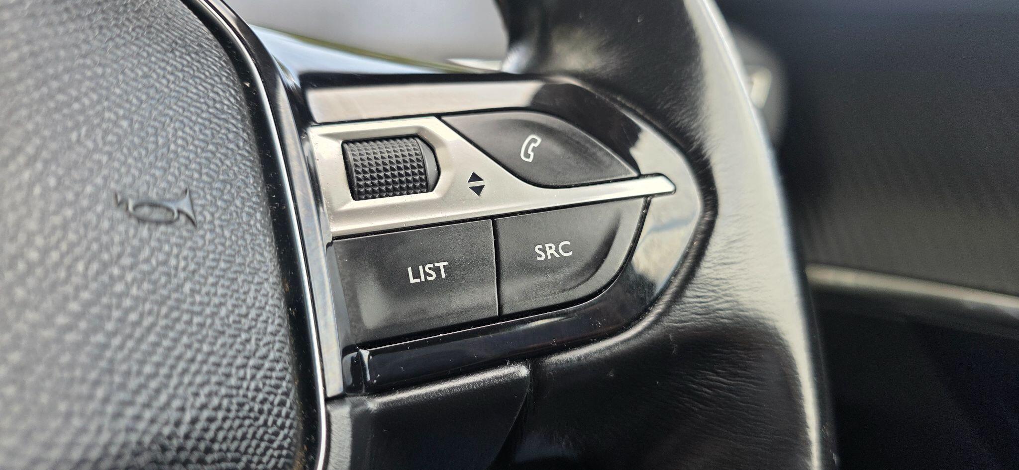 Peugeot 3008 view 44