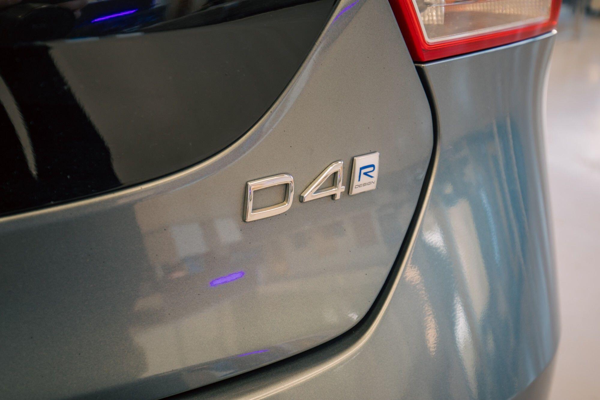 Volvo V40 view 7