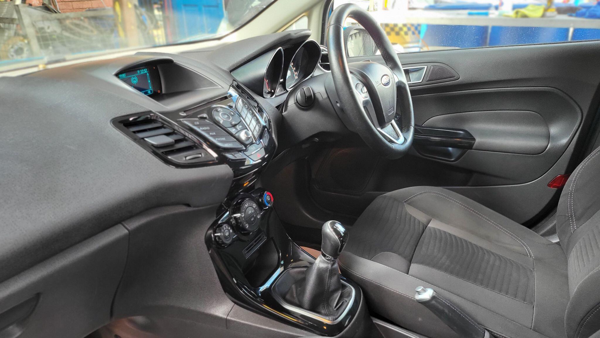 Ford Fiesta view 10