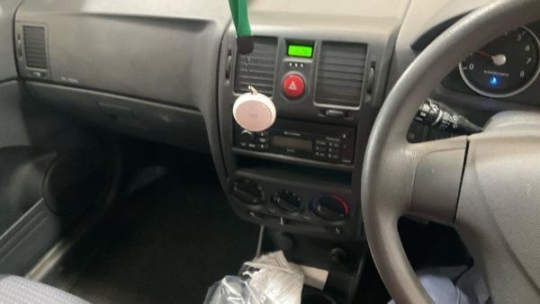 Hyundai Getz view 13