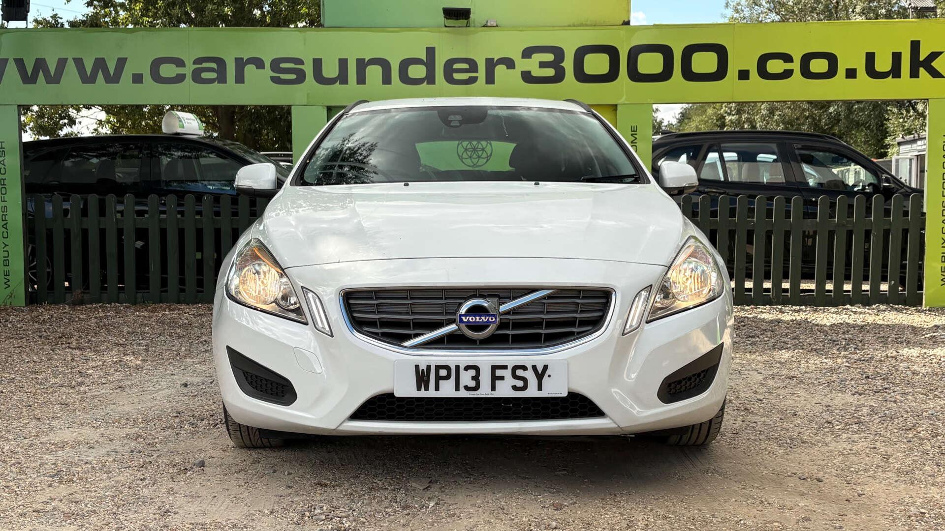 Volvo V60 view 2