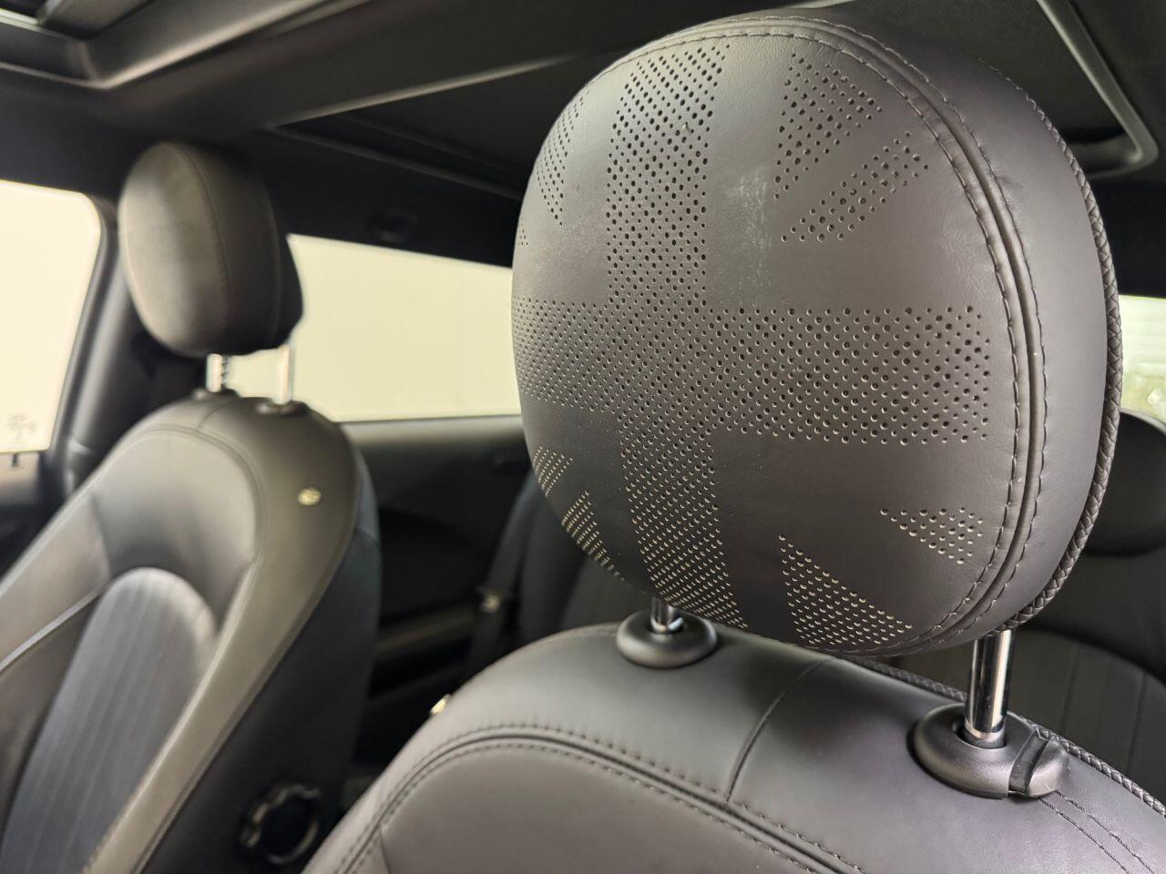 Mini Electric Hatch view 45