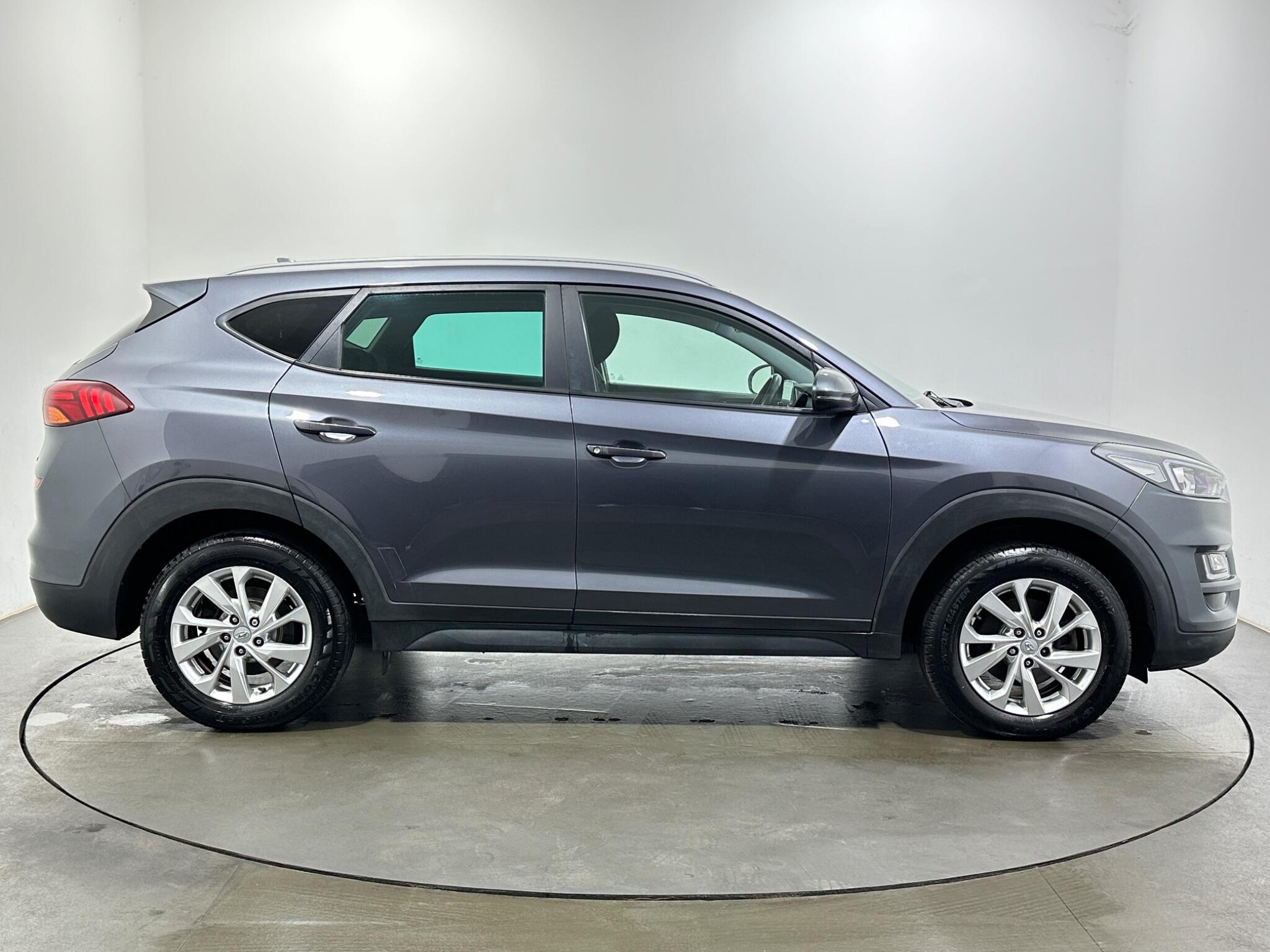 Hyundai Tucson view 9