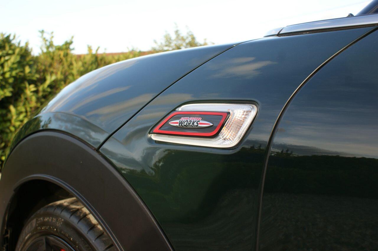 Mini Clubman view 25