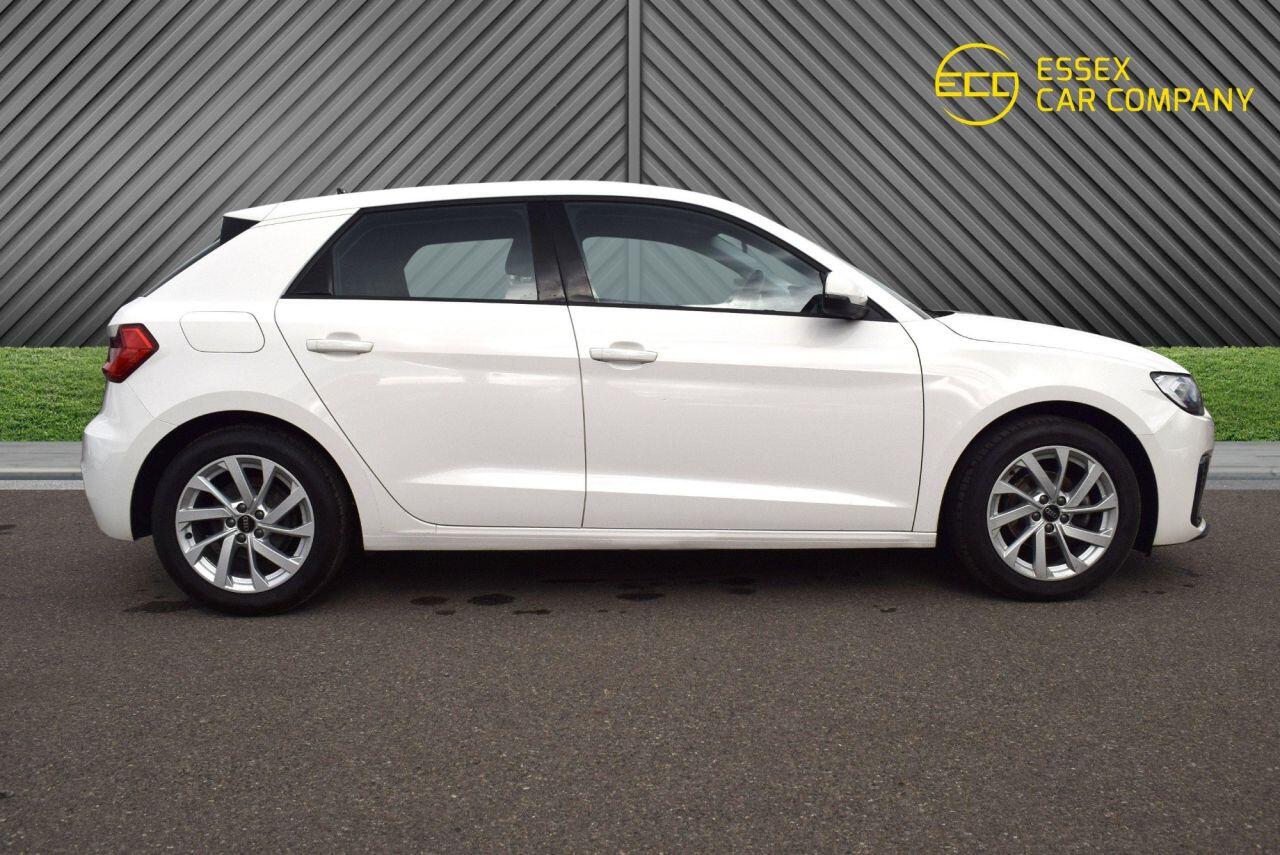 Audi A1 view 7
