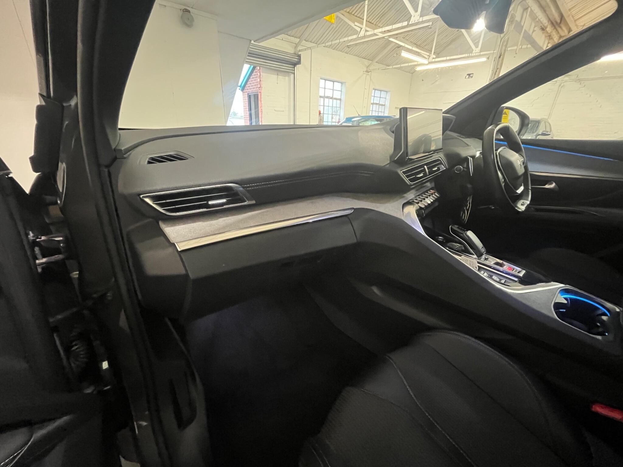 2022 Peugeot 3008 1.2 PureTech GT EAT Euro 6 (s/s) 5dr • 32,000 miles image 12