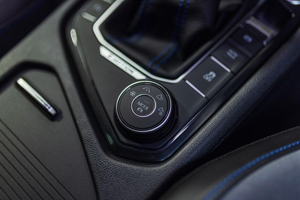 Volkswagen Tiguan view 34