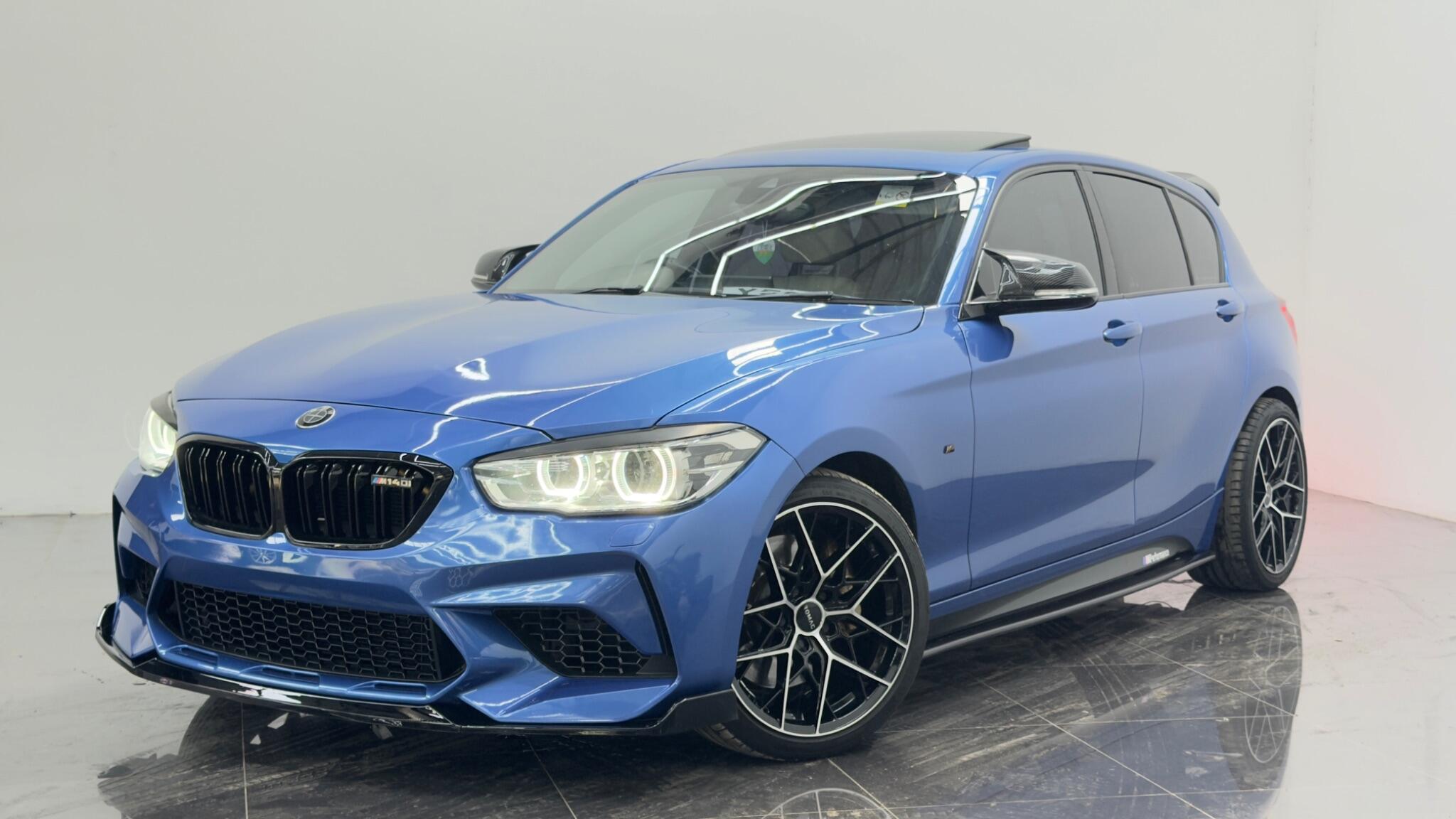 BMW 1 Series view 27