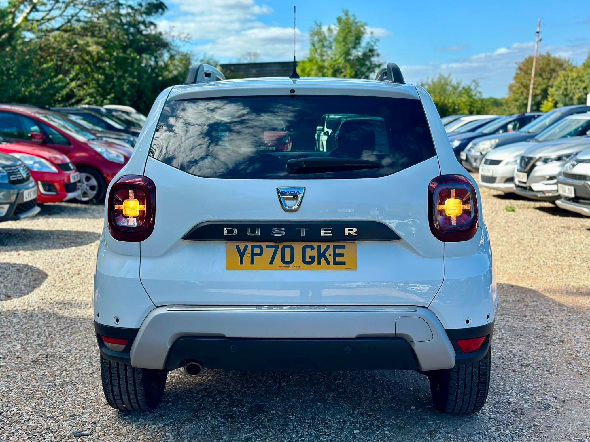 Dacia Duster view 6