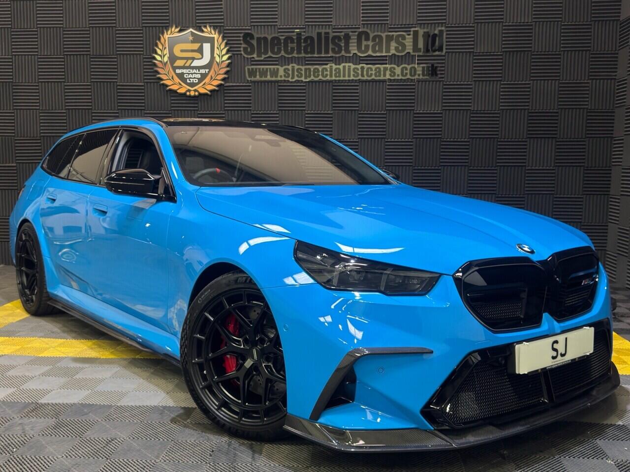 BMW M5 main image