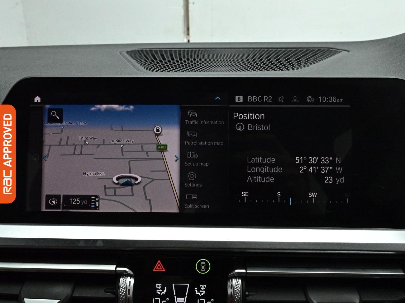 BMW 3 Series view 3