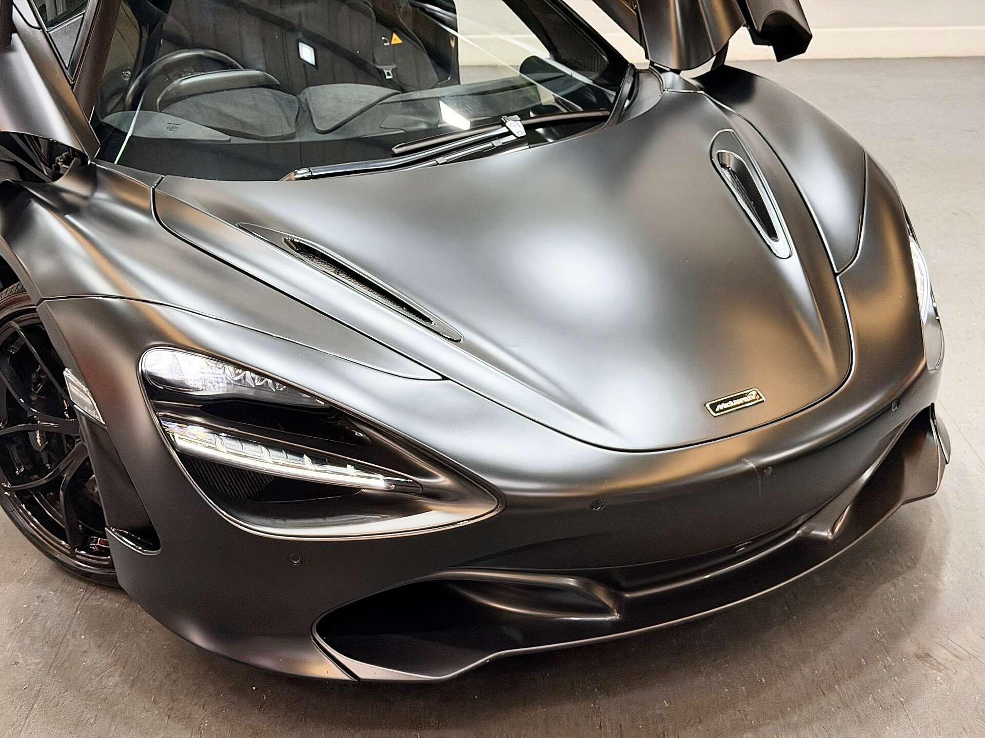 Mclaren 720s view 30