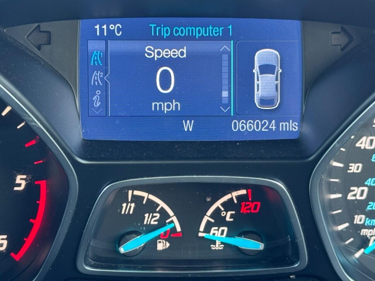 Ford Kuga view 35