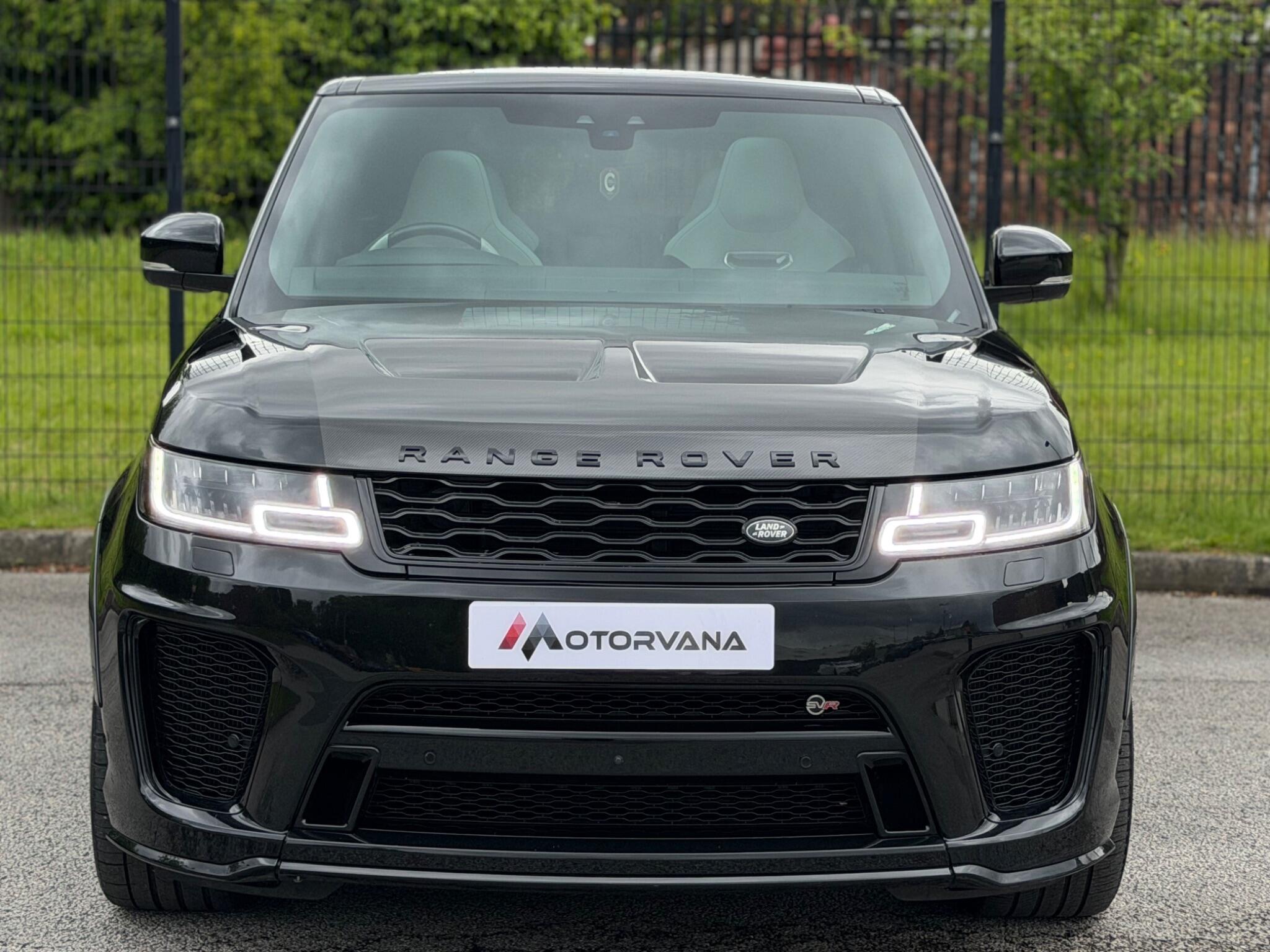 Land Rover Range Rover Sport view 2