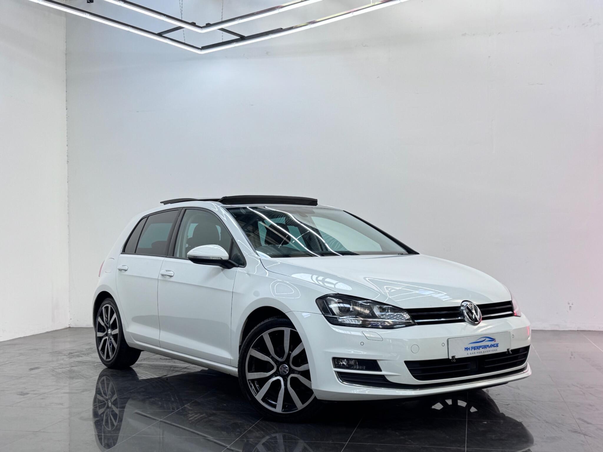 Volkswagen Golf view 32