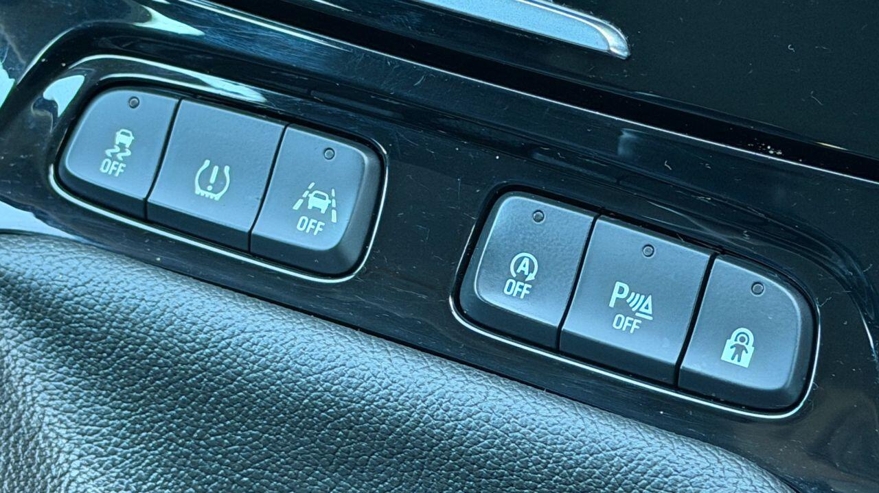 Vauxhall Grandland X view 29