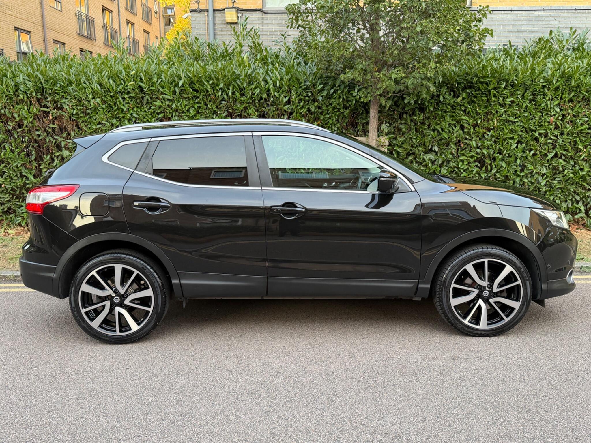 Nissan Qashqai view 10