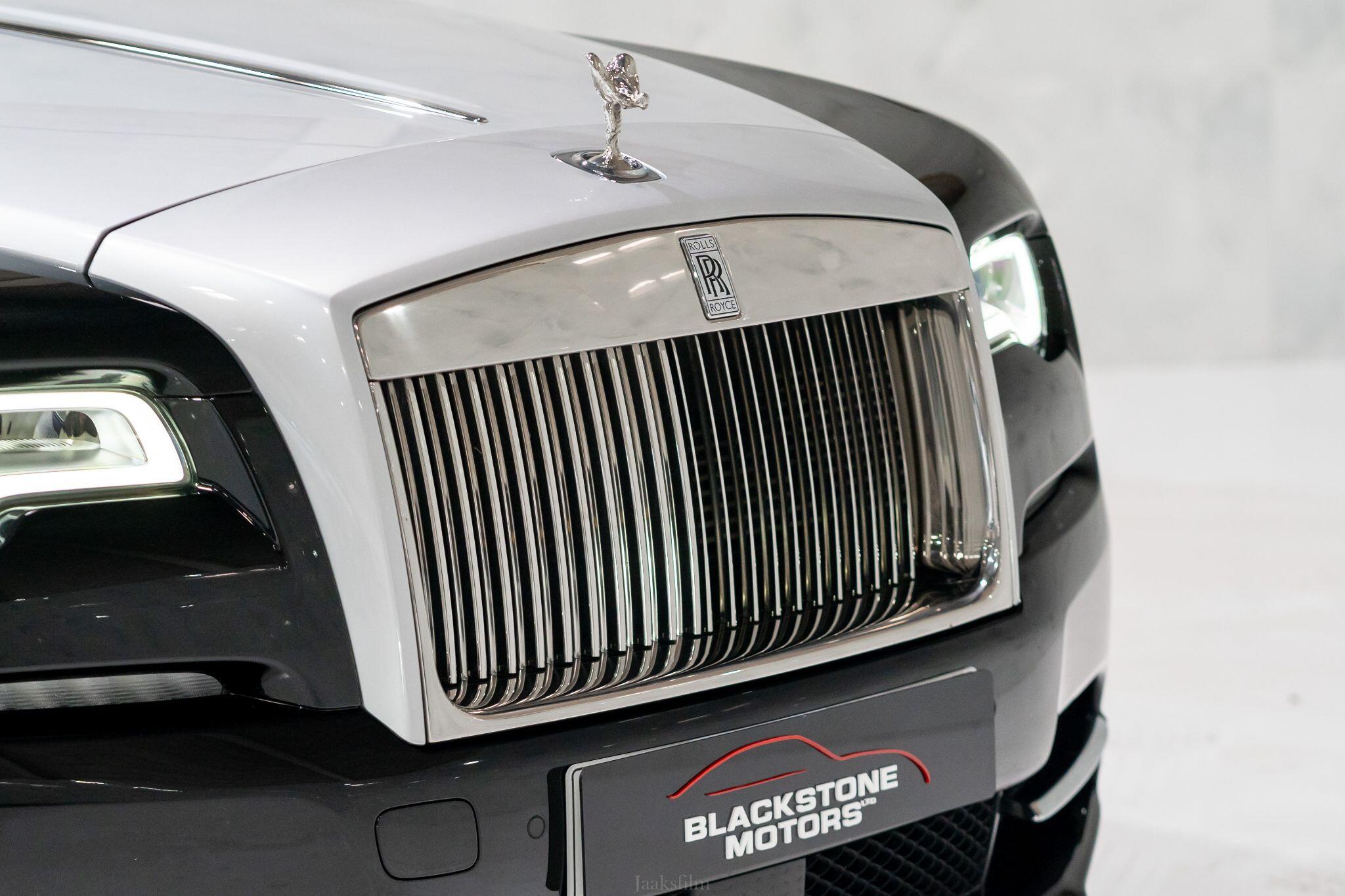 Rolls-Royce Wraith view 42