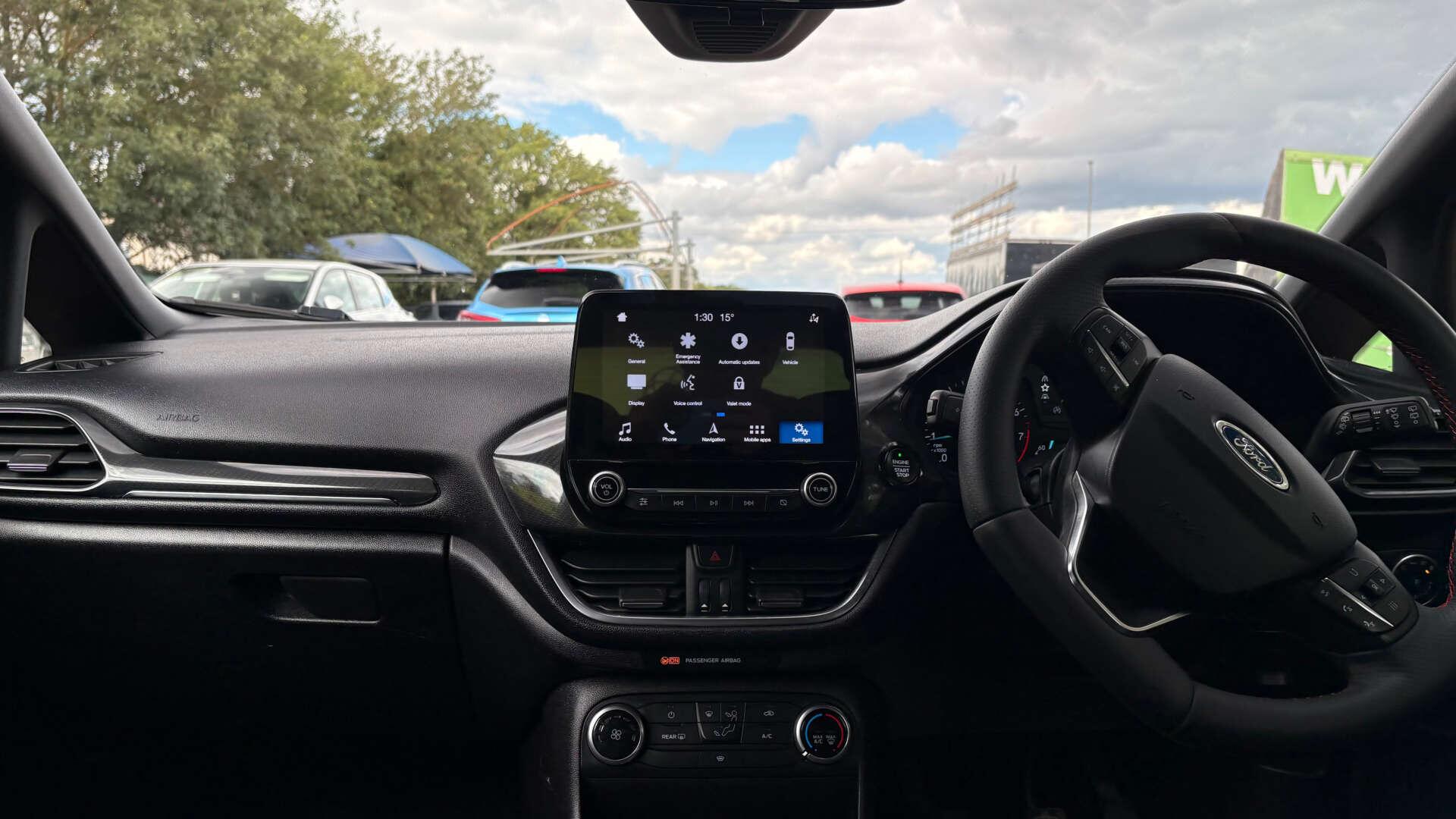 Ford Fiesta view 37
