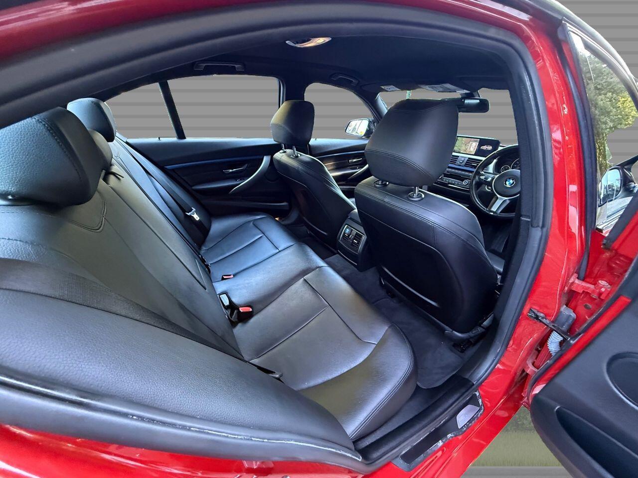 BMW 3 Series view 21