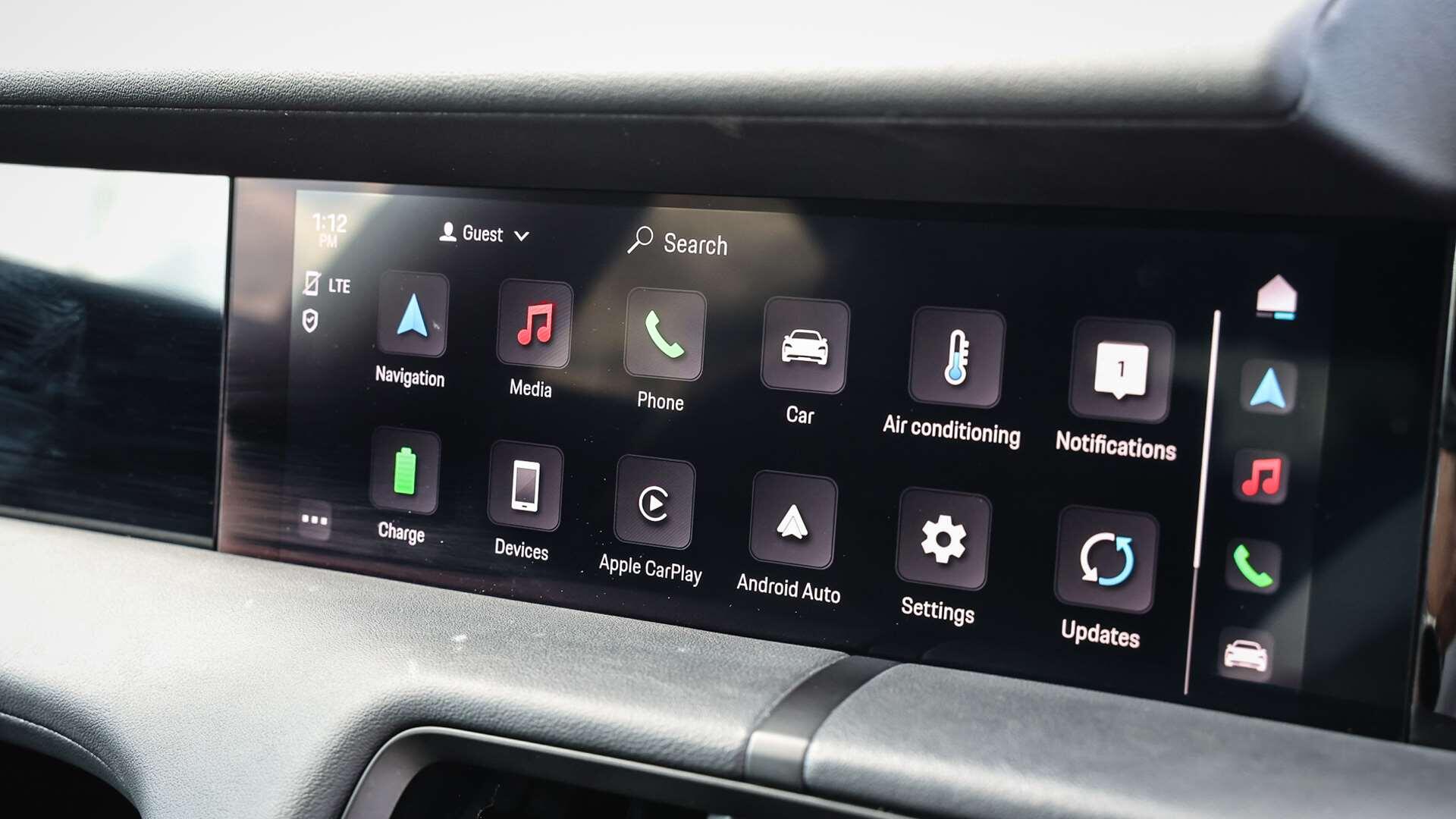 Porsche Taycan view 25