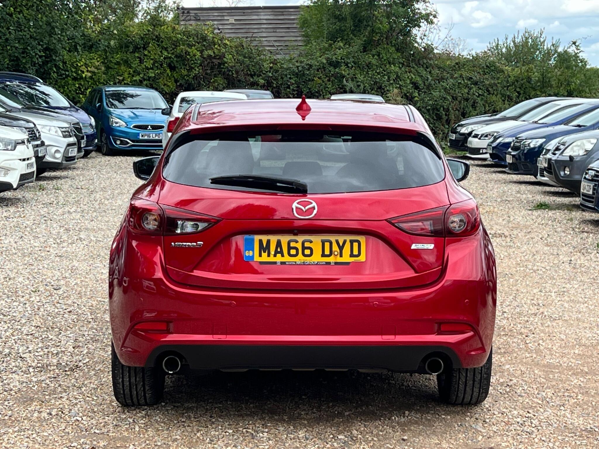 Mazda Mazda3 view 6