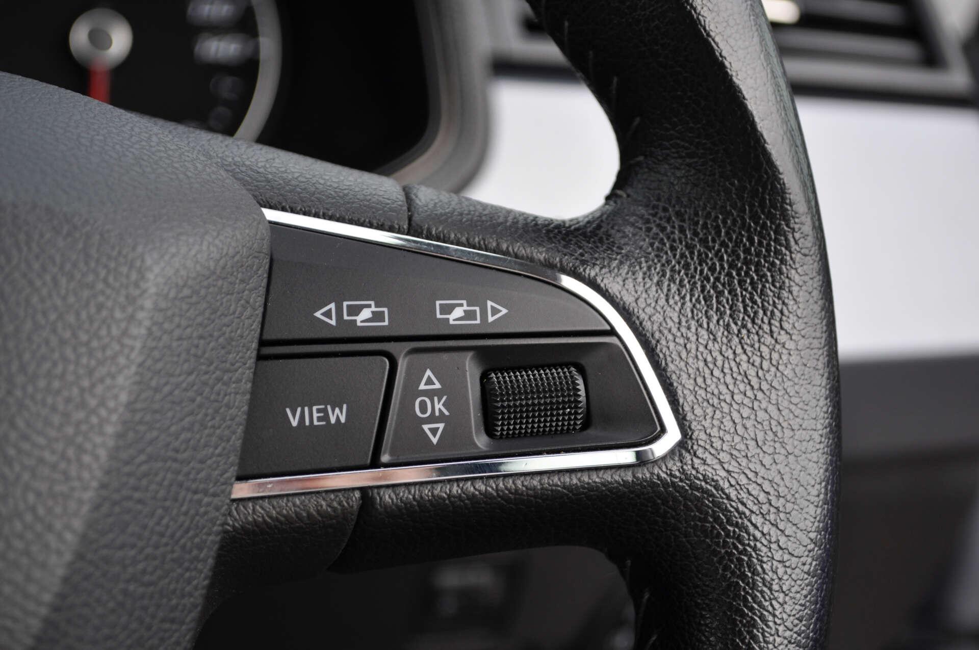 Seat Arona view 25