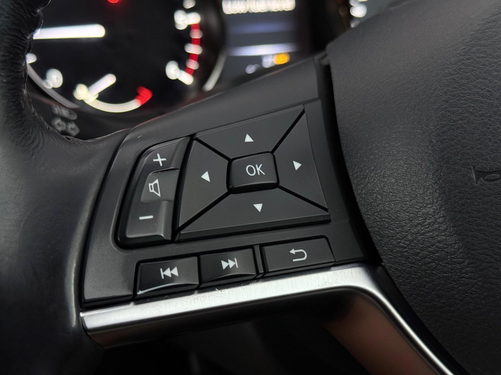 Nissan X-Trail view 11
