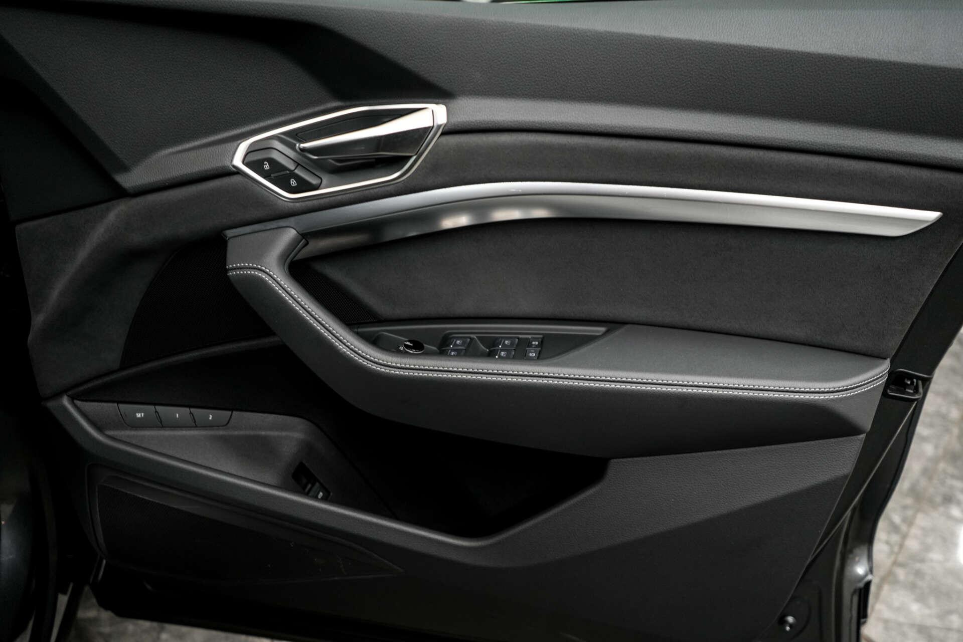 Audi Q8 E-Tron view 17