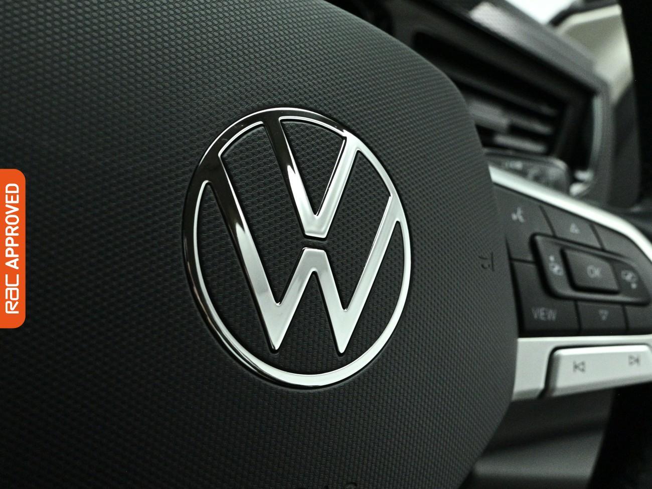Volkswagen Polo view 21