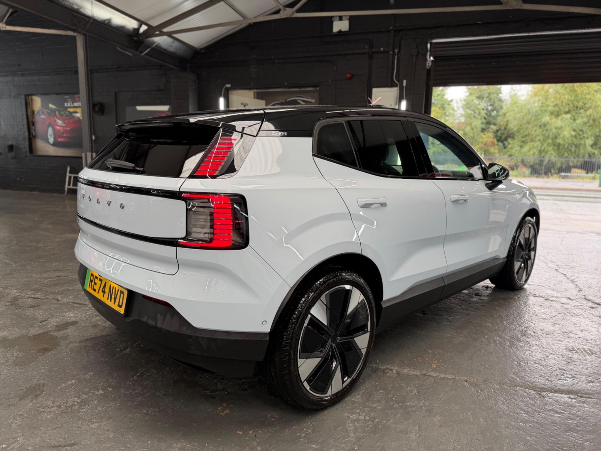Volvo Ex30 view 9