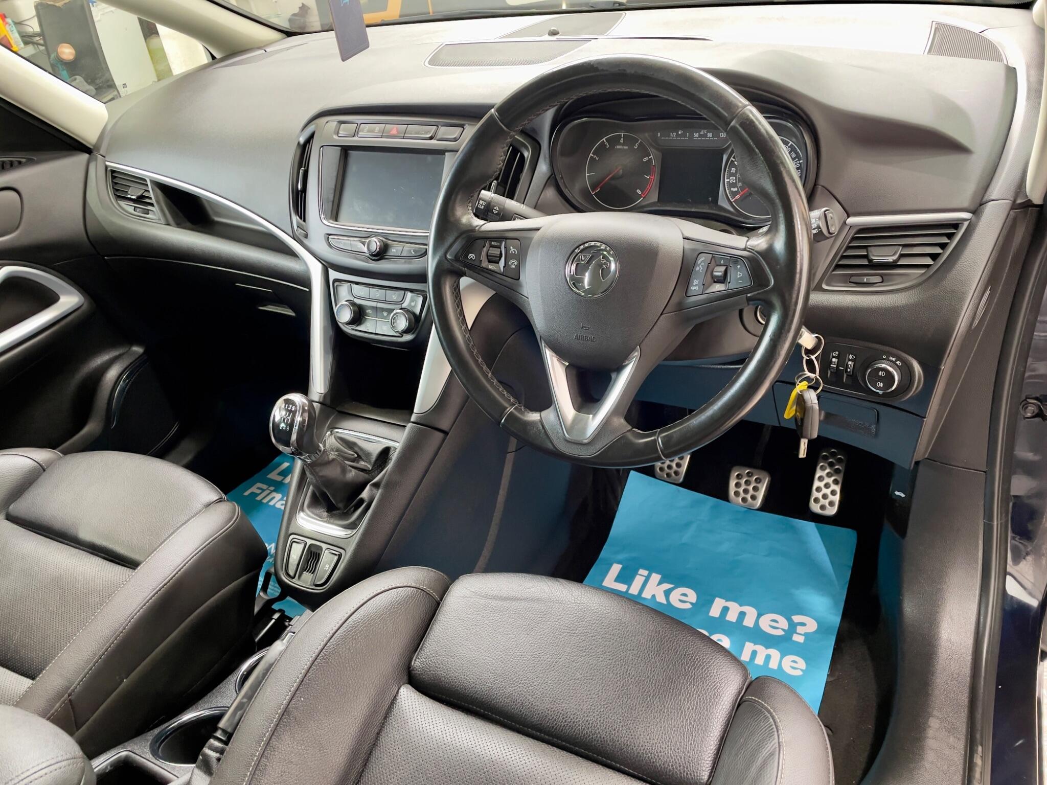 Vauxhall Zafira Tourer view 6
