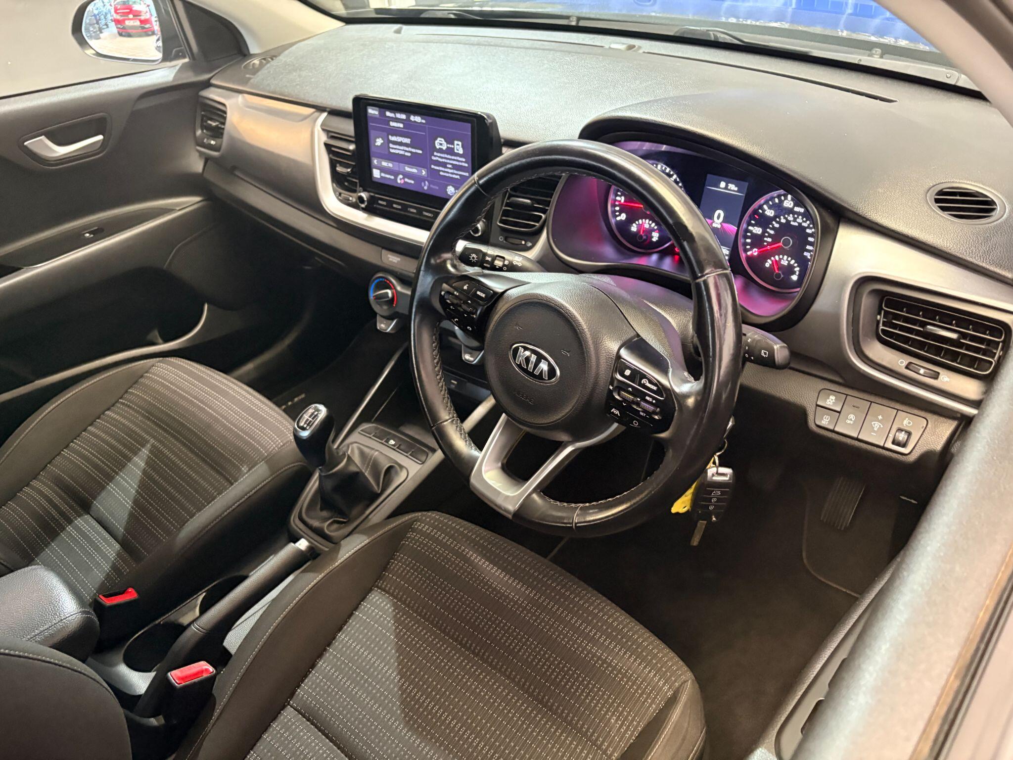 Kia Stonic view 30