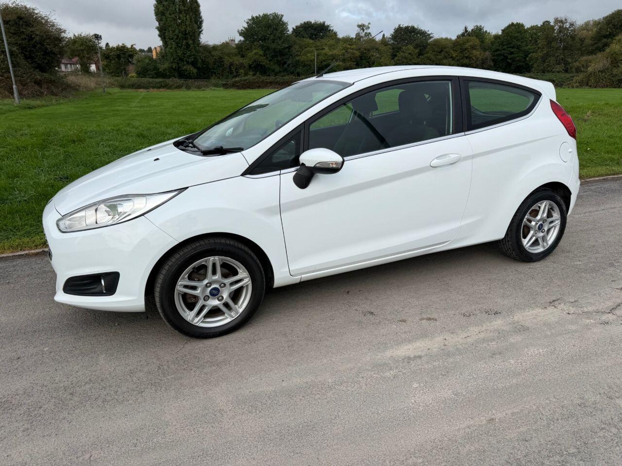 Ford Fiesta view 50