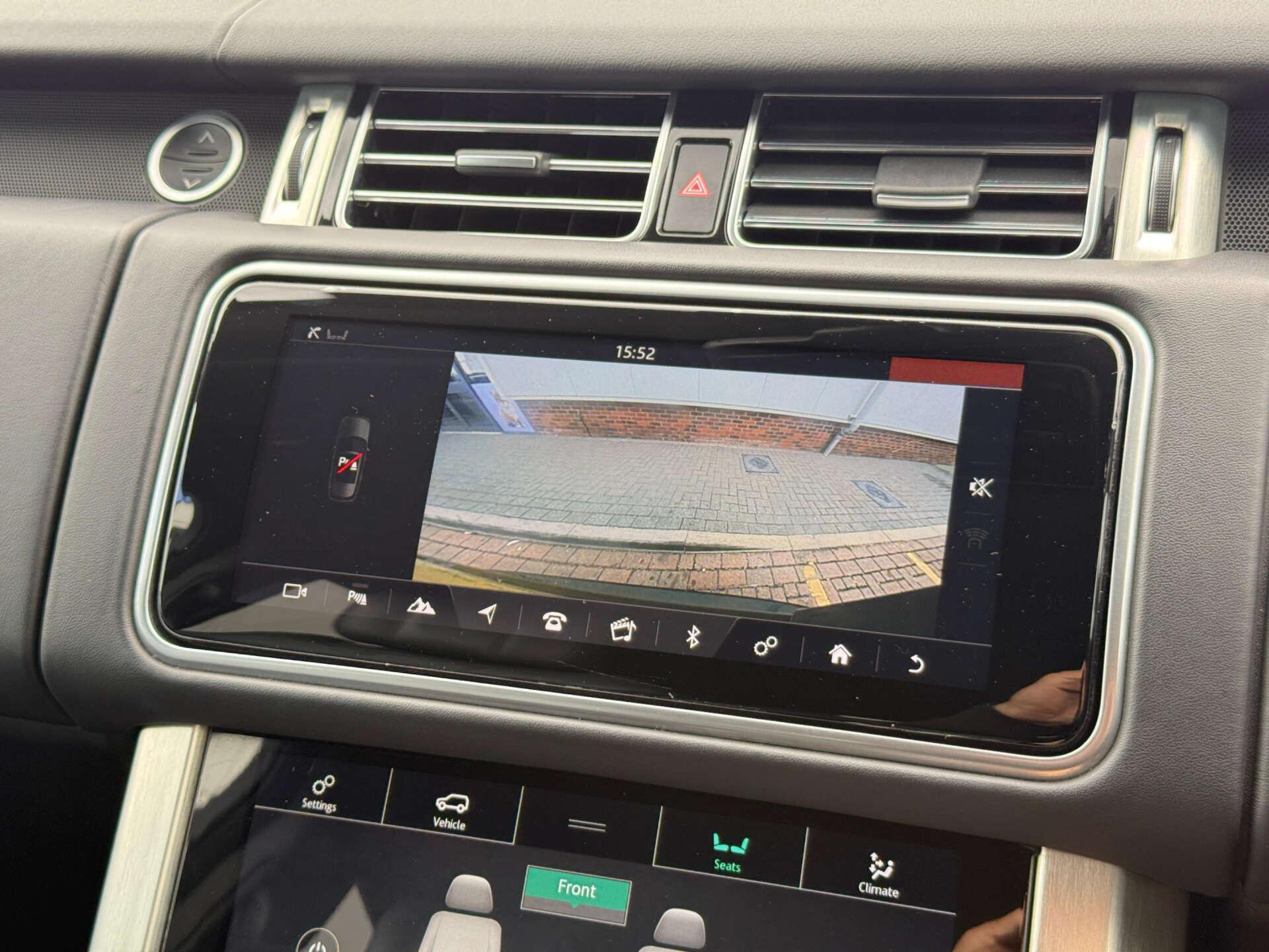 Land Rover Range Rover view 12