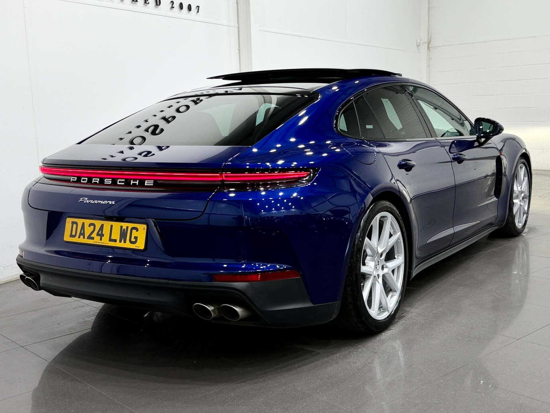 Porsche Panamera view 4