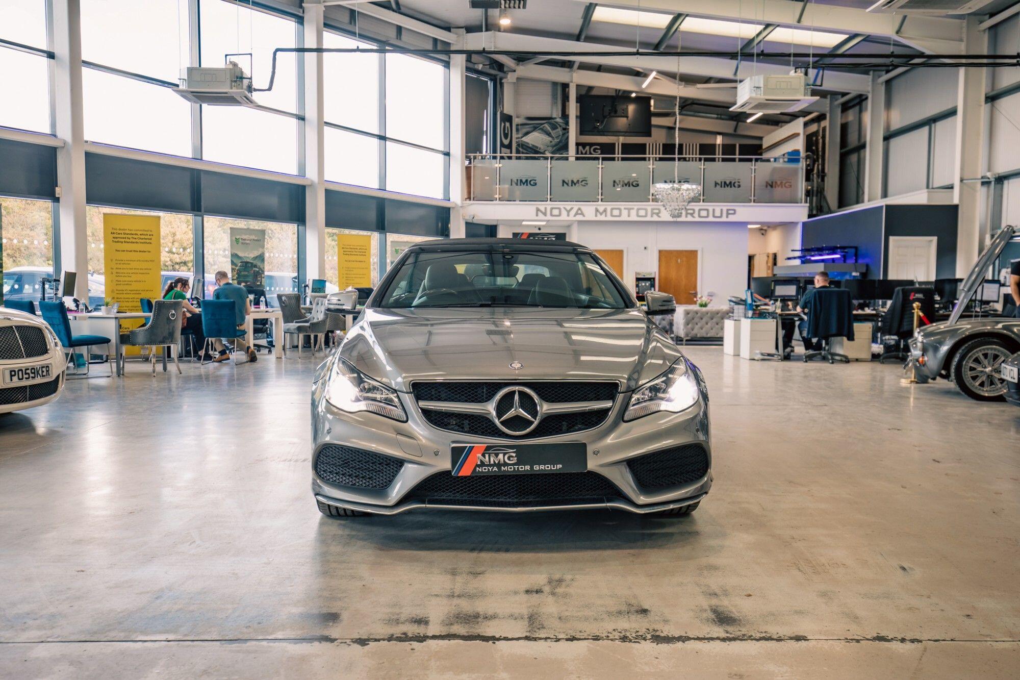 Mercedes-Benz E-Class view 26