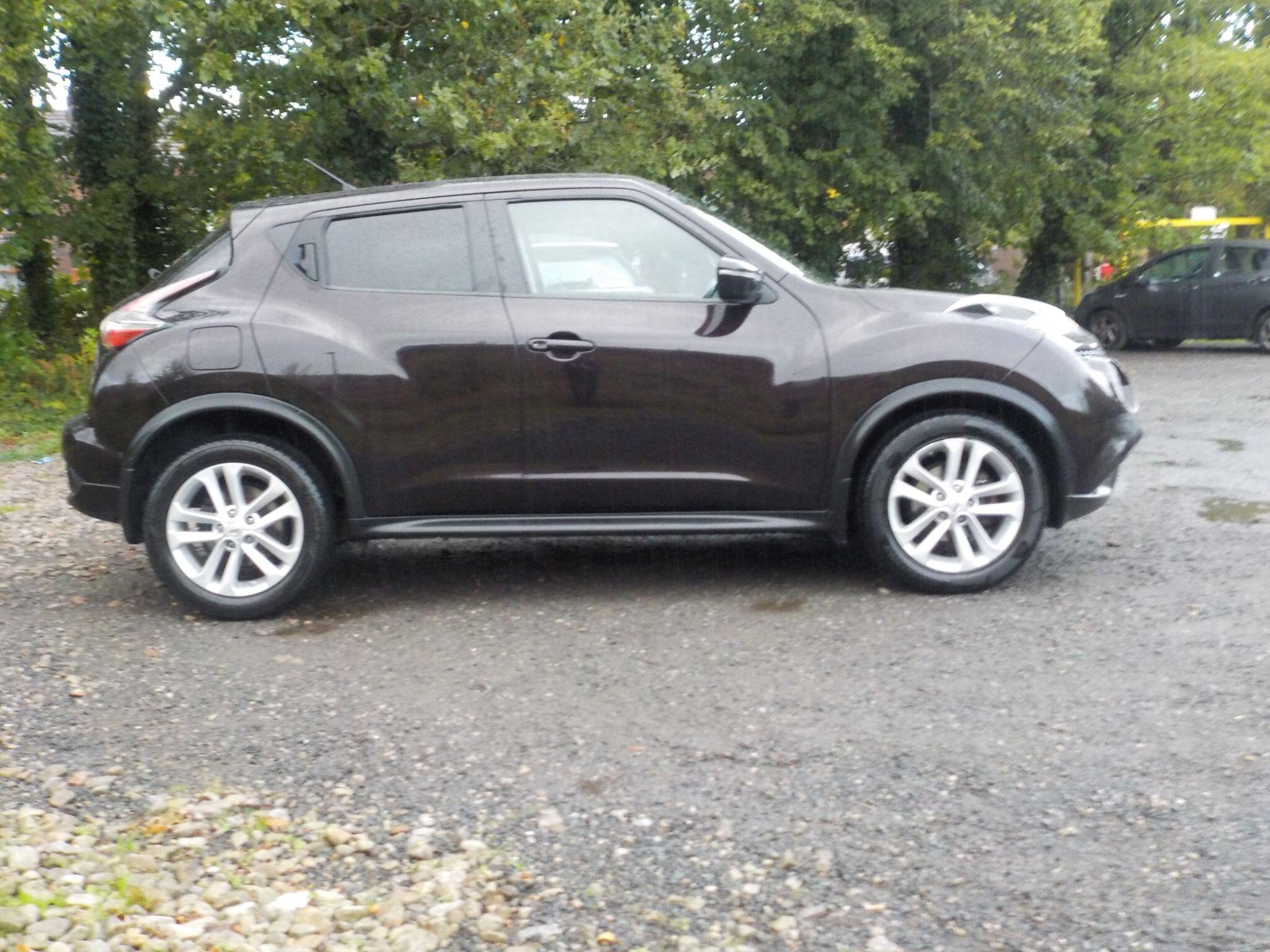 Nissan Juke 1.2 DIG-T Acenta Euro 5 (s/s) 5dr Euro 5