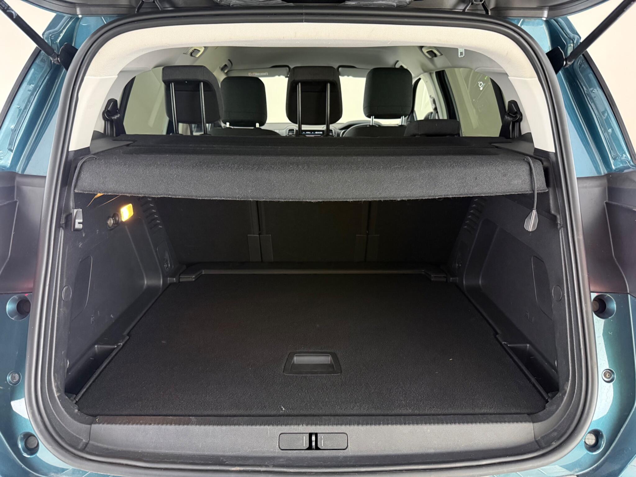 Citroen C5 Aircross view 10