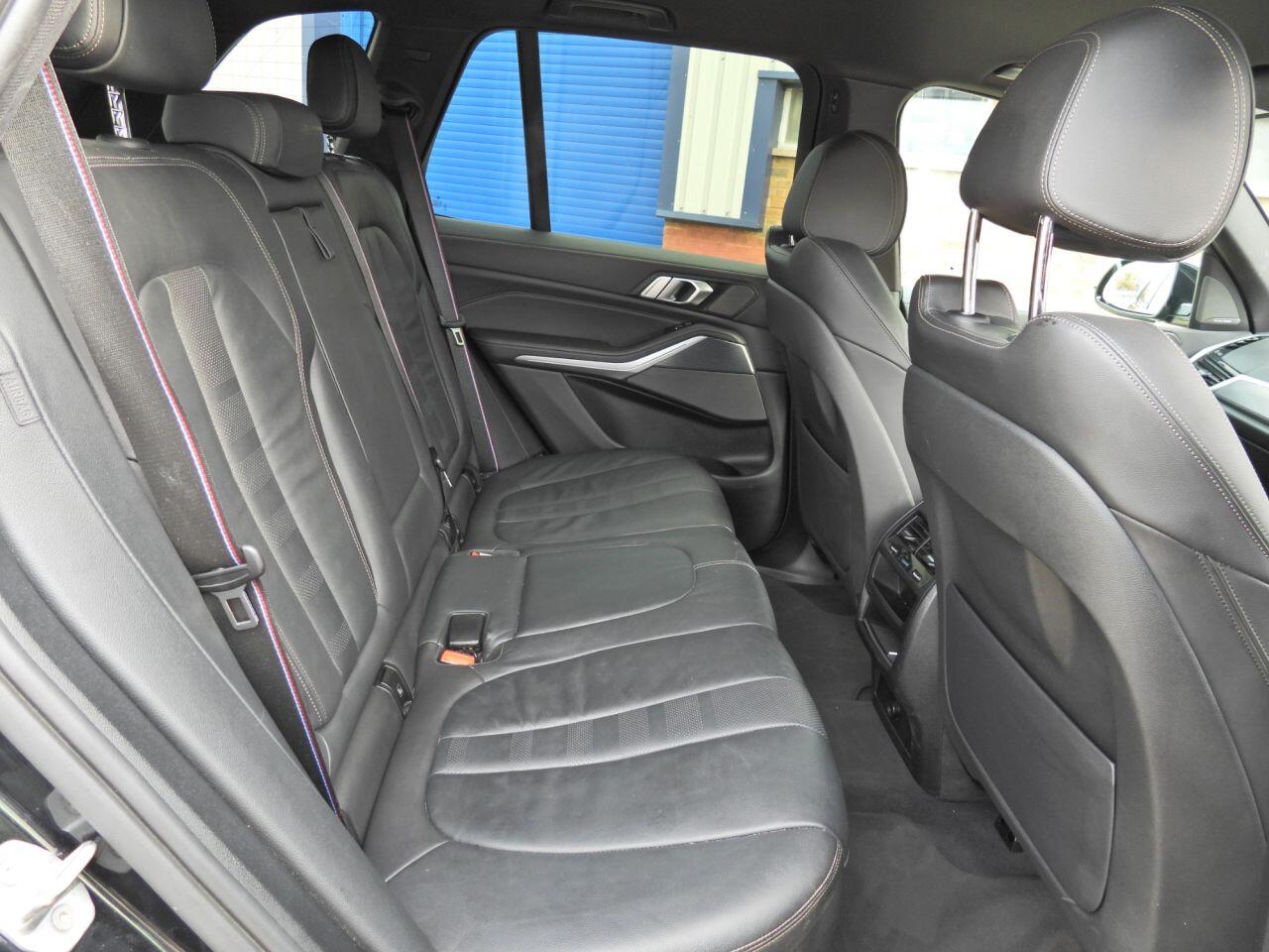 BMW X5 view 29