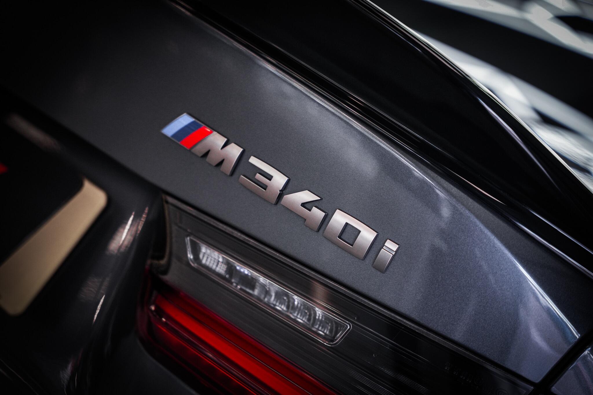 BMW 3 Series view 36