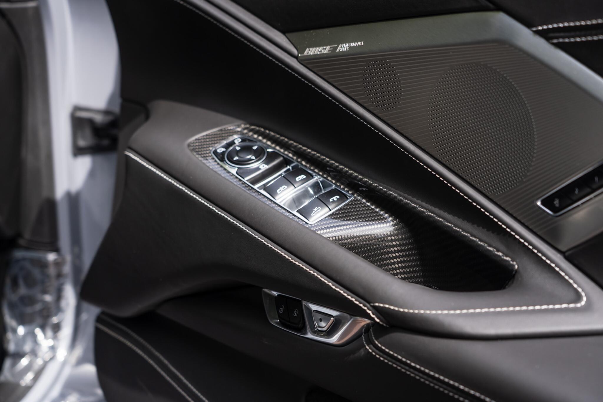 Chevrolet Corvette Stingray view 48
