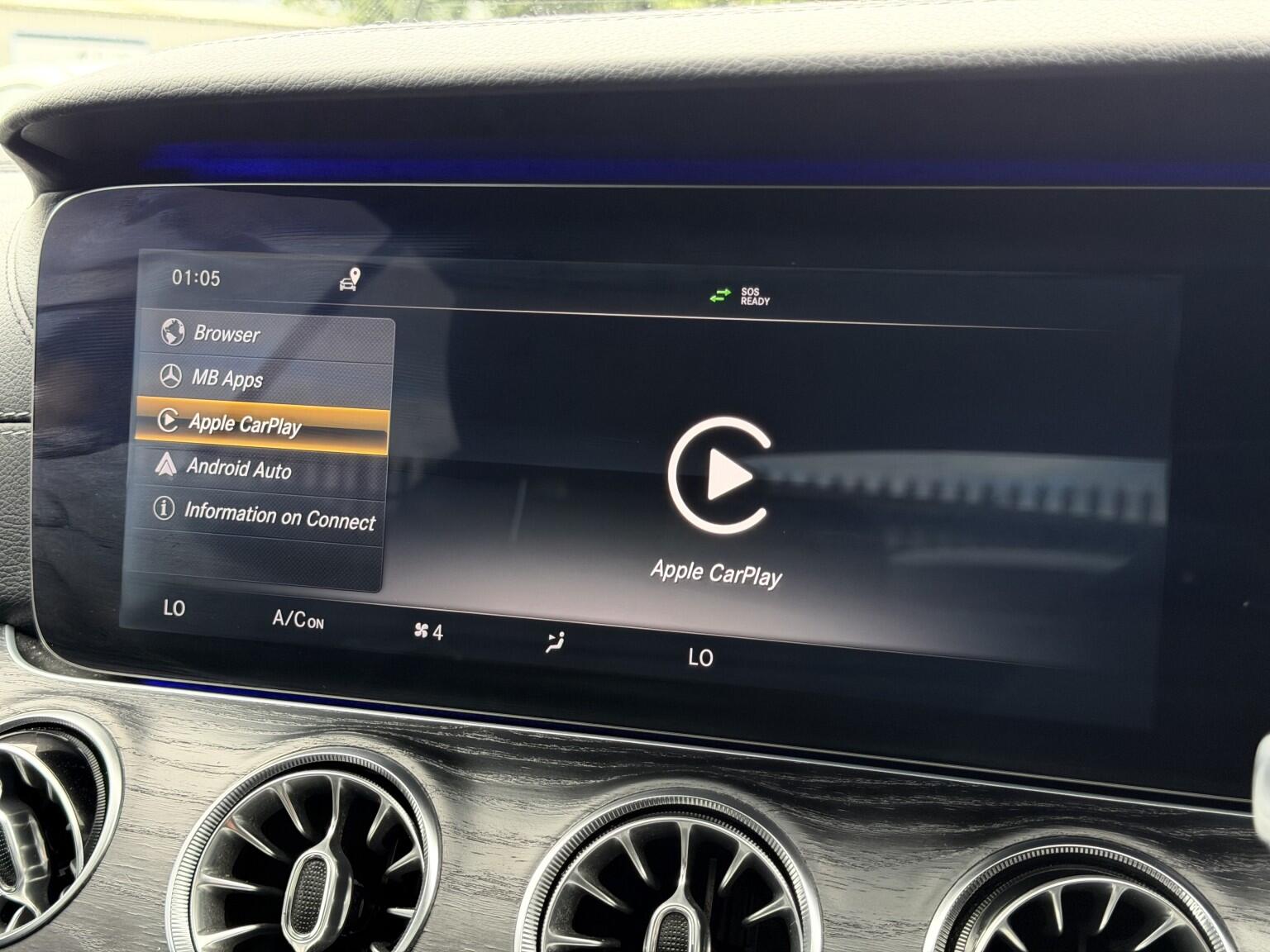 Mercedes-Benz E-Class view 20