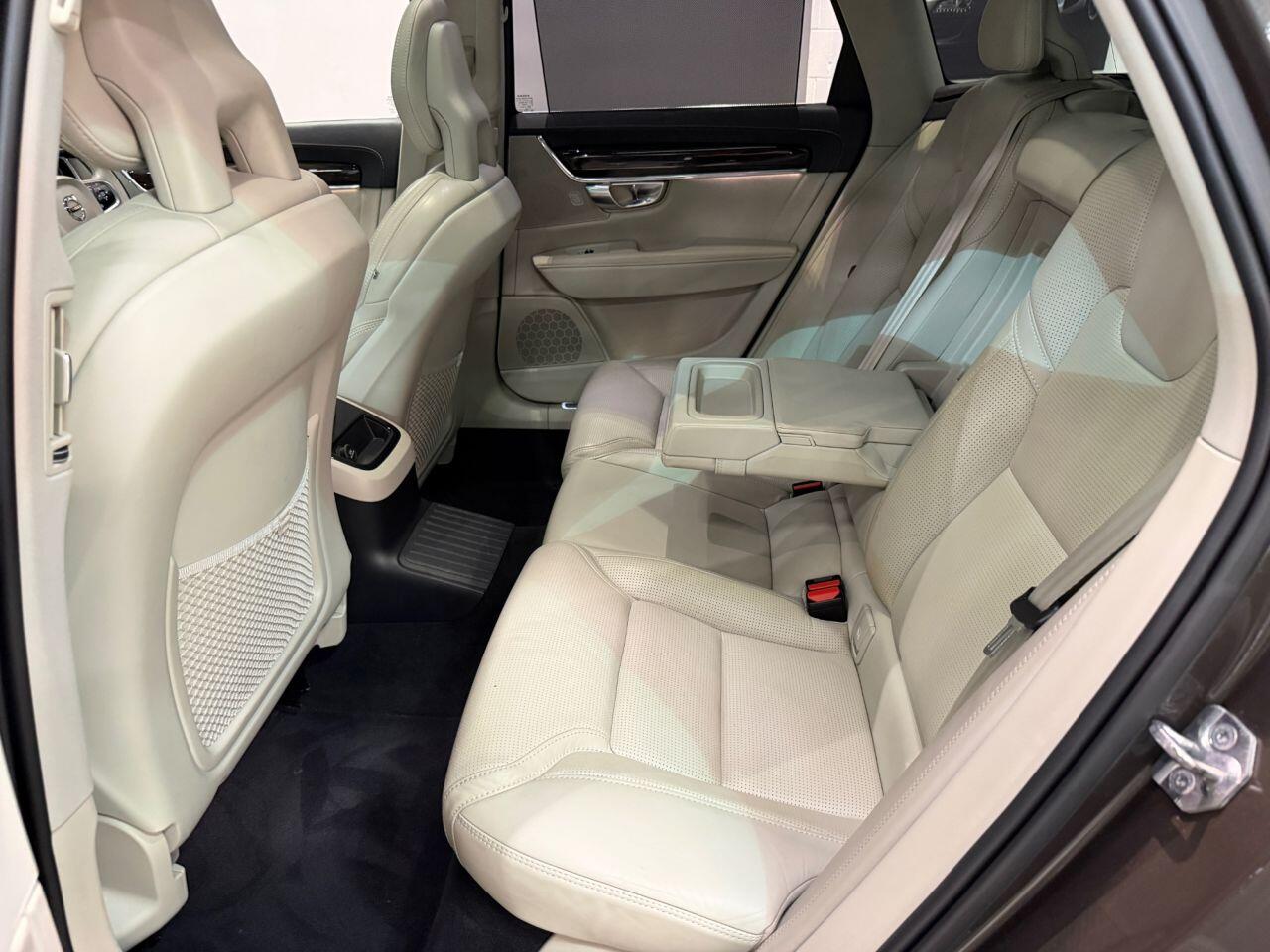 Volvo V90 view 34