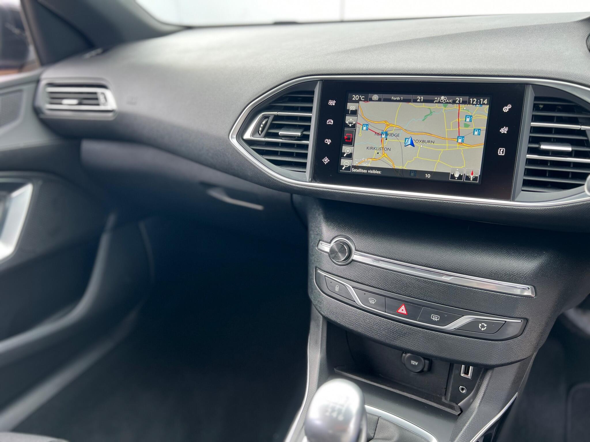Peugeot 308 view 37