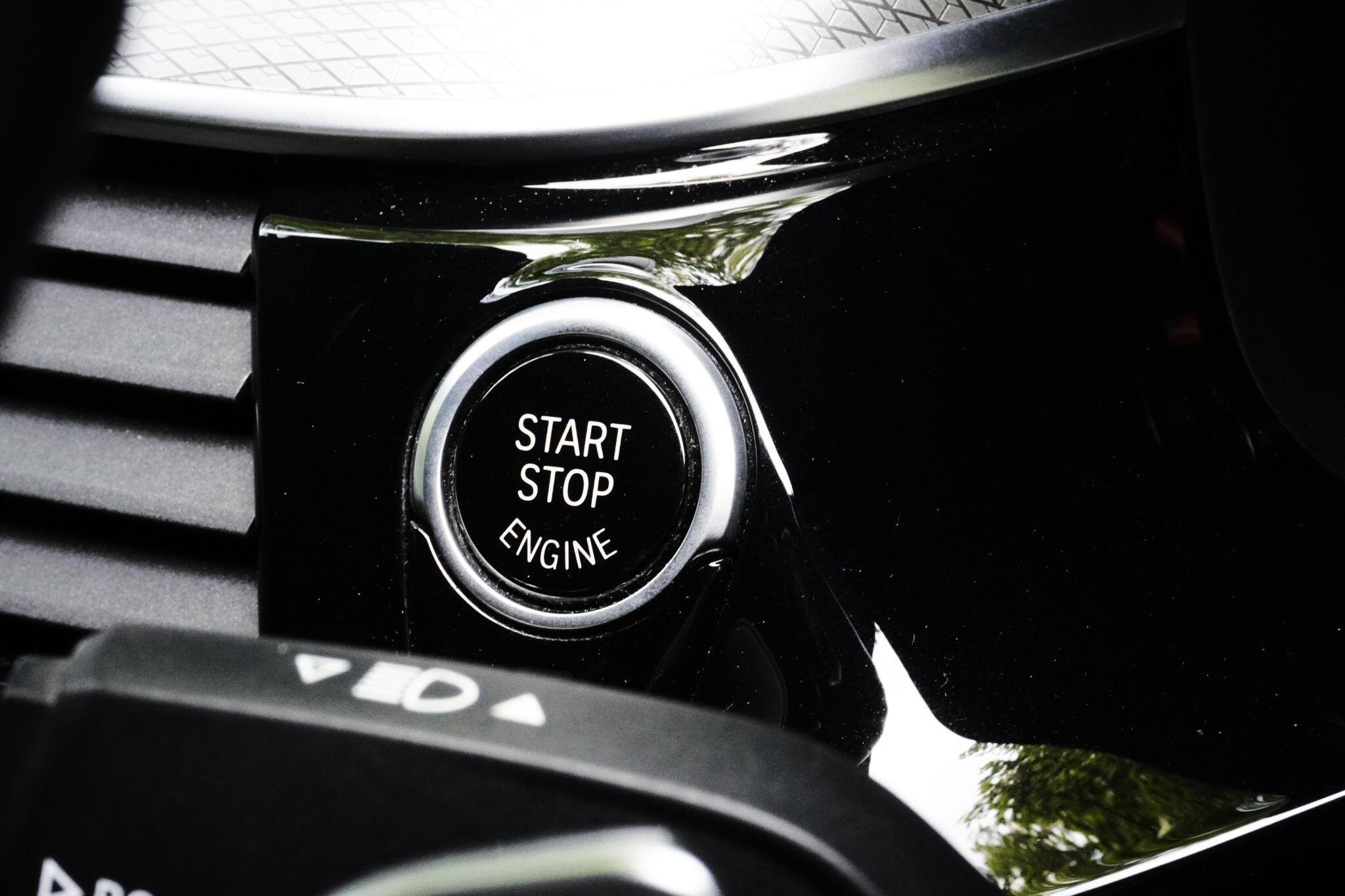 BMW 5 Series view 48