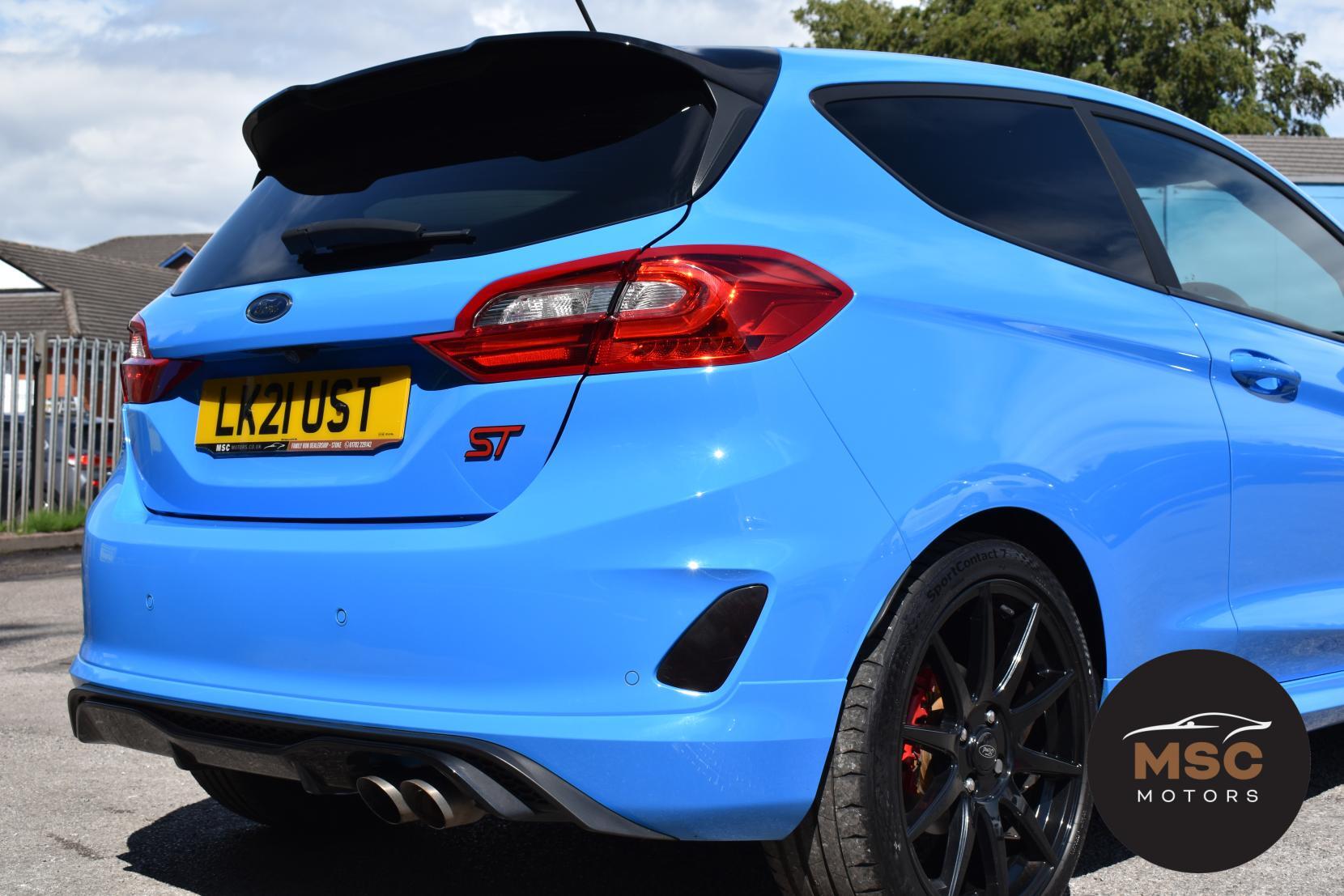 Ford Fiesta view 26