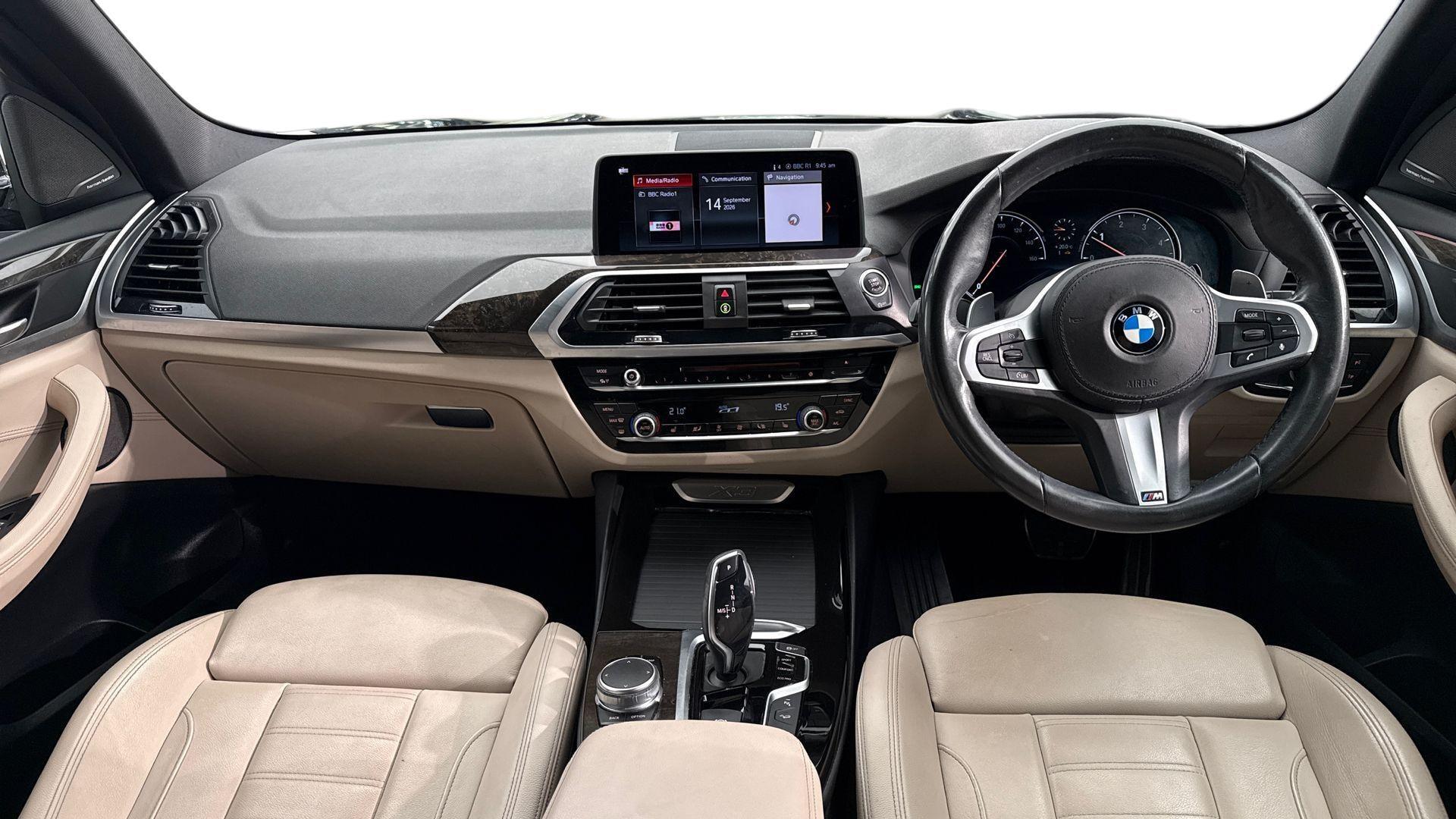 BMW X3 view 4
