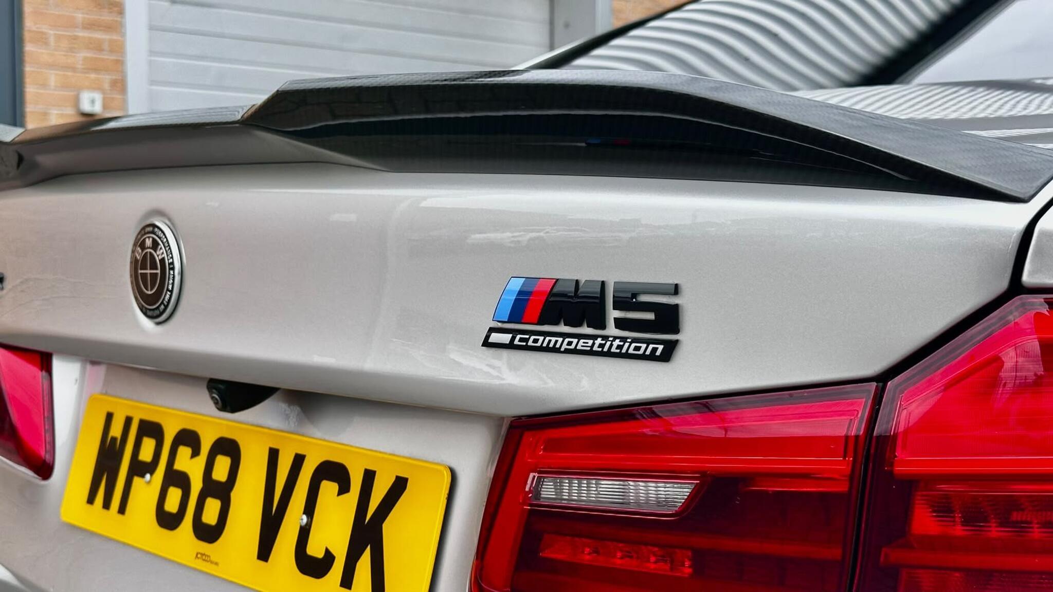 BMW M5 view 30